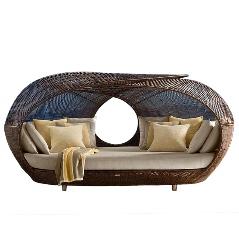 Outdoor Furniture For Sale - Cama de Día de Mimbre Semicircular